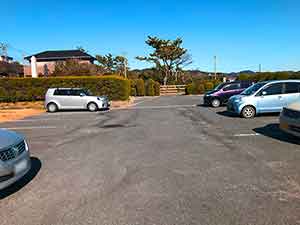 和田浦海水浴場の駐車場