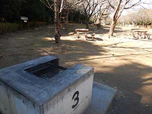 香澄公園バーベキュー施設の野外炉